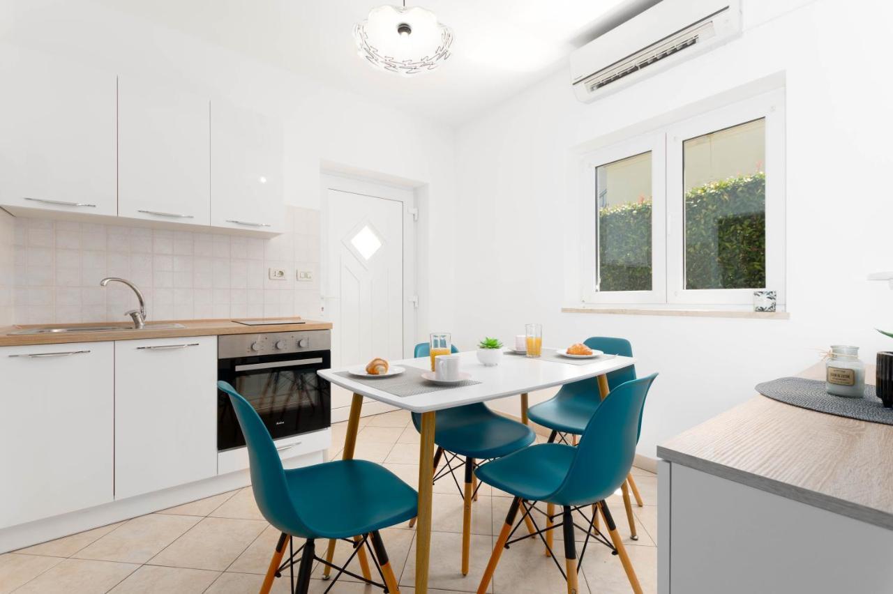 Apartment Lucija, Stinjan Pula Eksteriør billede